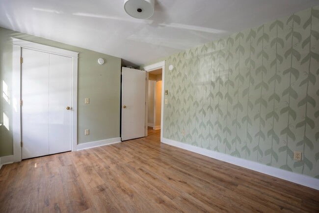 Photo - 70 Quebec St Unit A