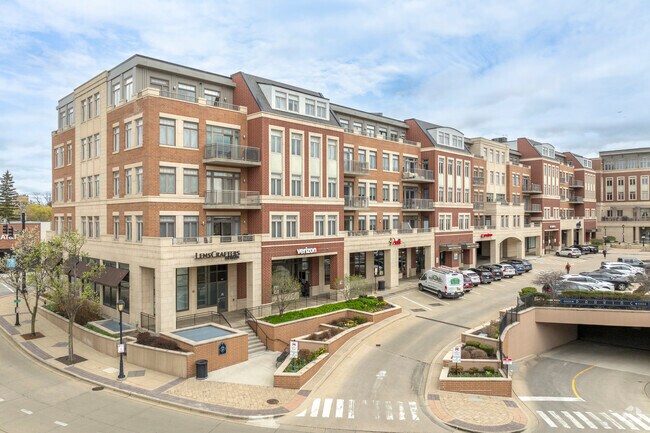 Photo - 20-140 N Northwest Hwy