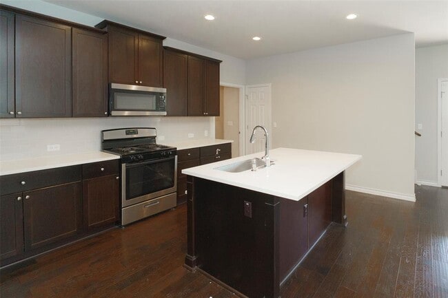 Photo - 5304 Golden Canary Ln Unidad 43