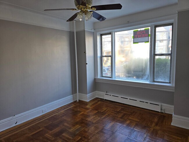 Photo - 21 Wegman Pkwy Unidad 1