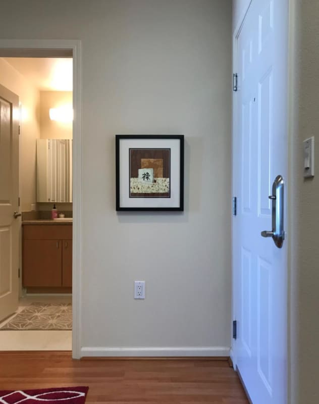 Photo - 989 Franklin St