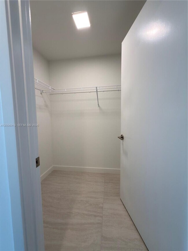 Photo - 77 SE 5th St Unit 1602