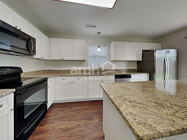 1856 Planters Walk Dr