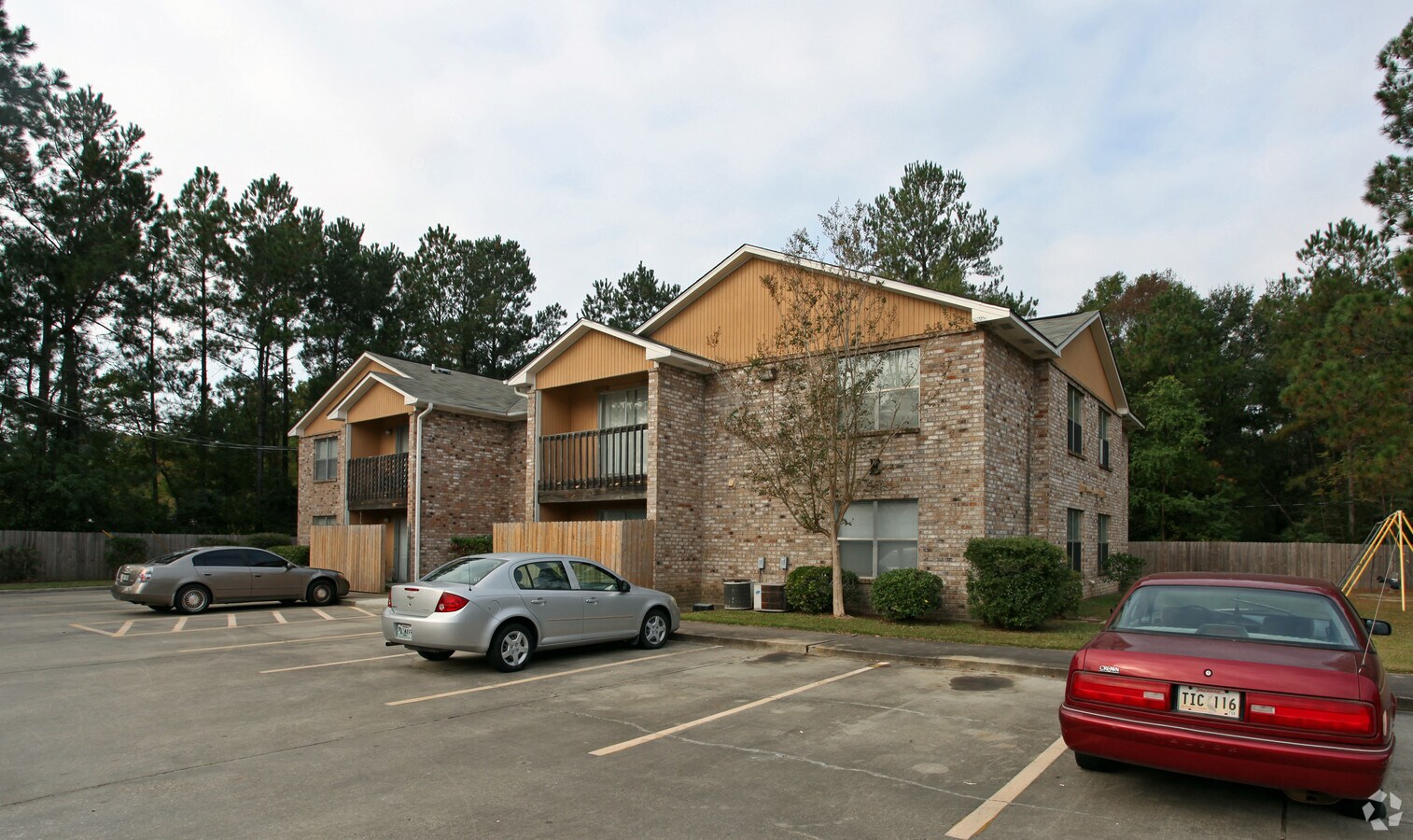 Photo - Woodland Grove Apartments