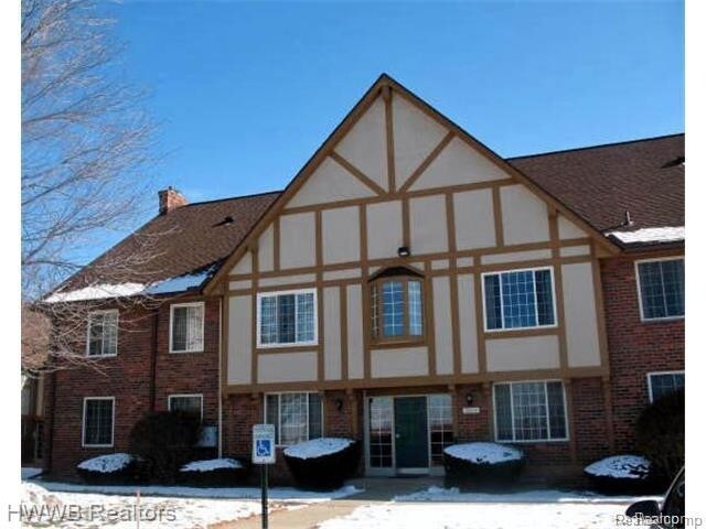 Photo - 30204 Southfield Rd Rental