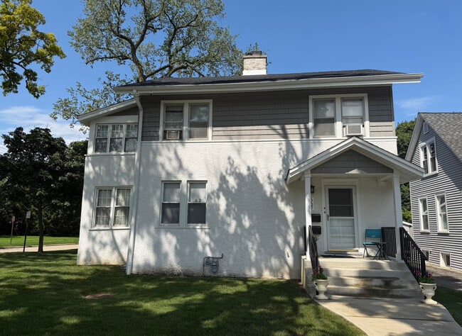 Building Photo - 667 Homewood Ave