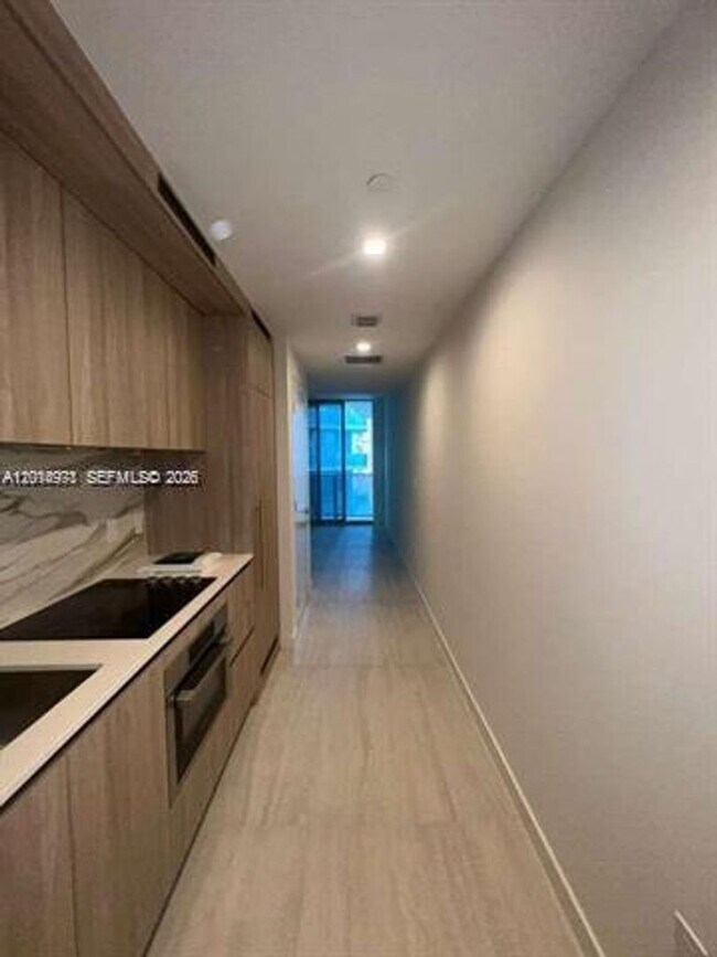 Photo - 77 SE 5th St Unit 77 SE 5th St 1605