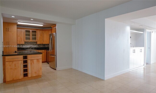 Photo - 2333 Brickell Ave Condo Unit 609