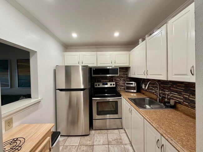 Photo - 335 Durham Cir Unit 335