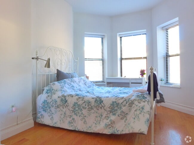 Building Photo - 60 Louis Prang St Rental