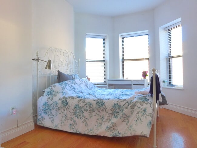 Photo - 60 Louis Prang St Apartment