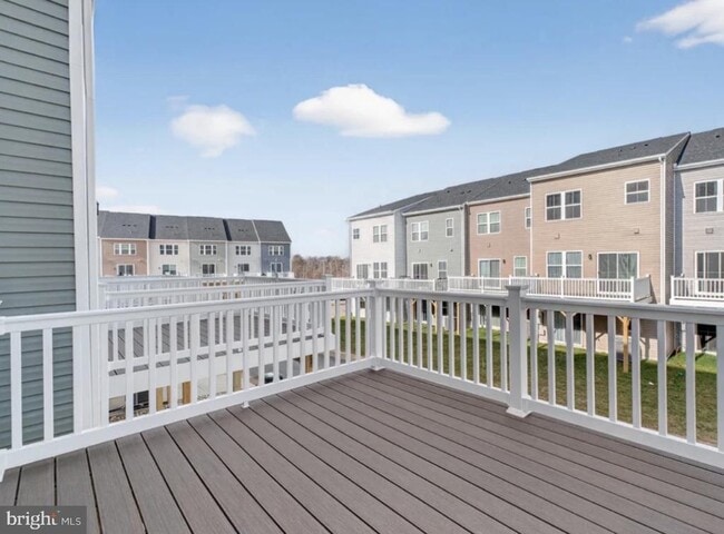 Photo - 4945 DUNHAVEN Dr