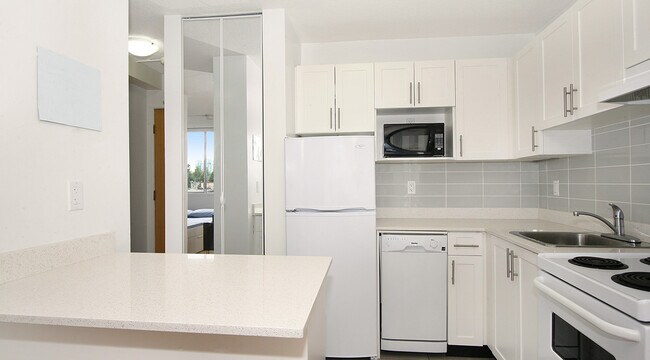 Photo - Shaughnessy House Unit 01002