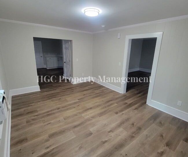 Photo - 502 Wooten St