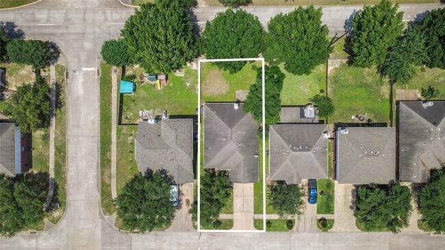 Photo - 16134 Coleburn Dr