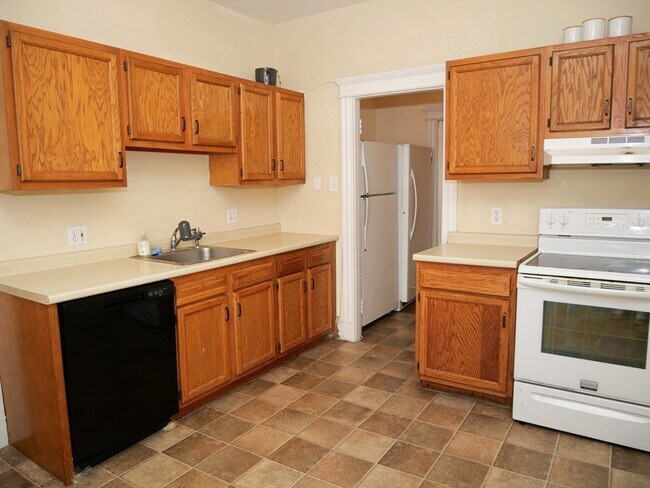 Photo - 223 Saint Paul St Unit 2