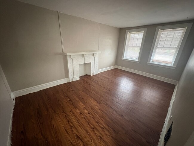 Photo - Gravois 1 Unit B