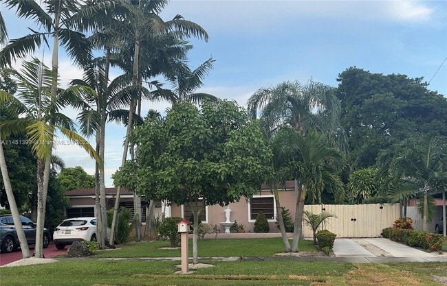 Photo - 5225 SW 102nd Ave Condo