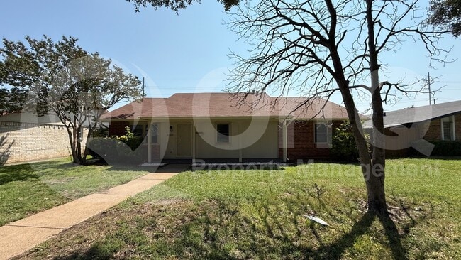 Photo - 3302 High Plateau Dr House