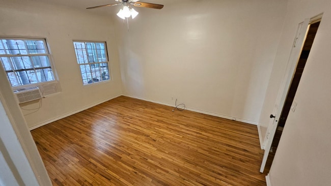 Photo - 355 Cochran Ave Unit 101