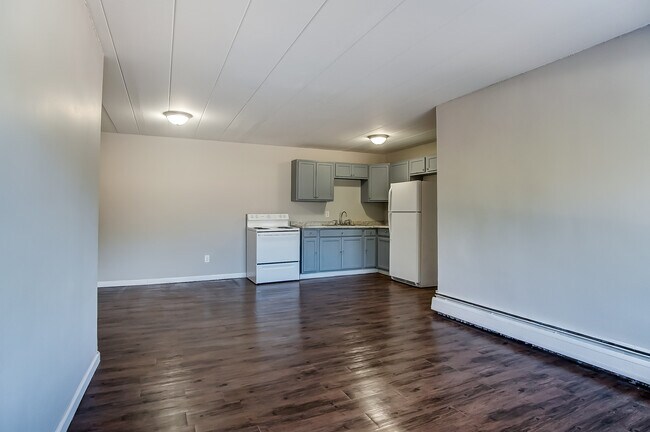 Hillvista Apartments