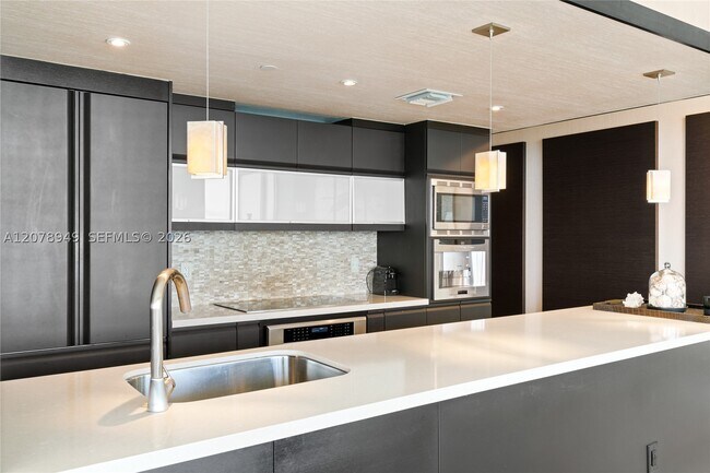 Photo - 5875 Collins Ave Unit 1902