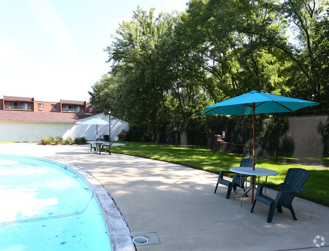 Photo - Regency Park