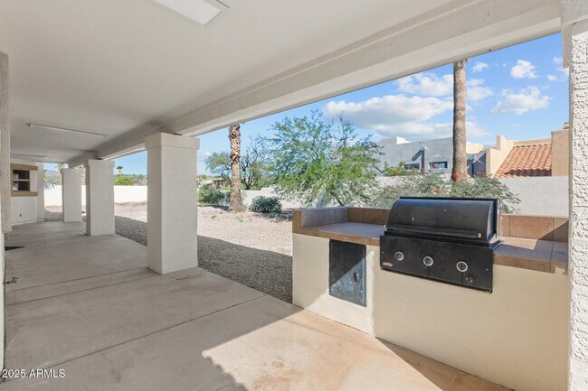 15912 Centipede Dr
