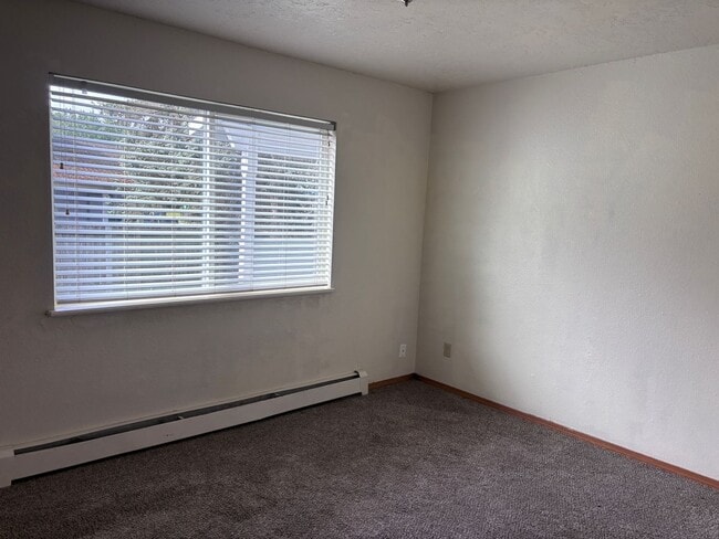 Photo - 1945 Karluk St Unit 01