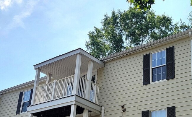 Photo - Conveniently Located Three Bedroom Condo