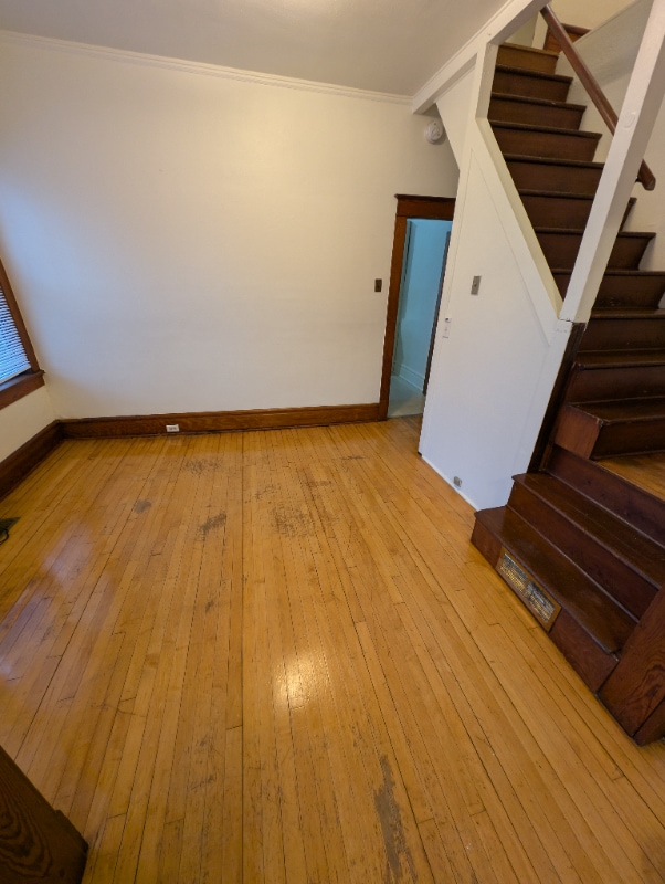 Photo - 928 E Grand Ave