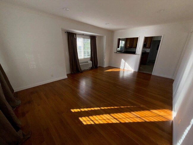 Photo - 14641 Moorpark St Unidad 1