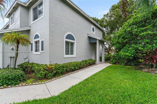 Photo - 1162 SW 44th Ave