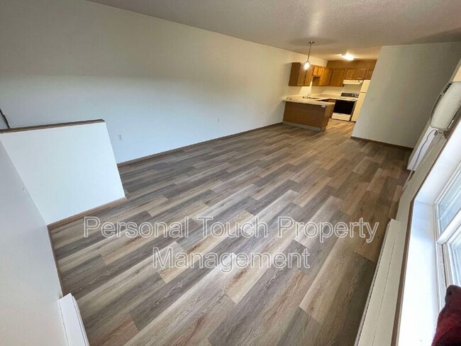 Photo - 455 22nd St E Condo Unit C