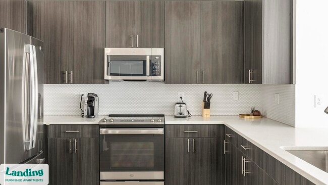 Photo - 5102 Station Dr Unit 1207