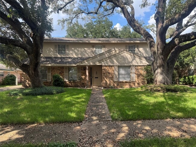 Photo - 122 Camellia St