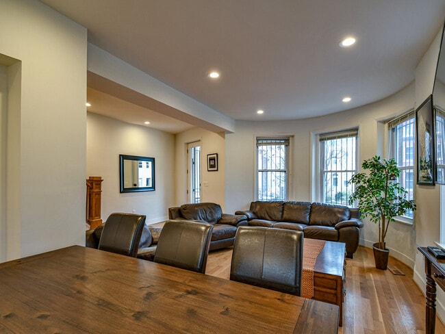 Photo - 3415 13th St NW