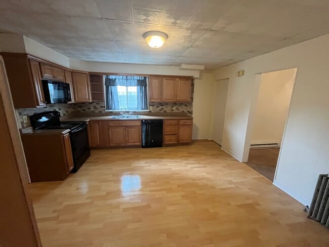 Photo - 420 Porter St Unit 1st Floor