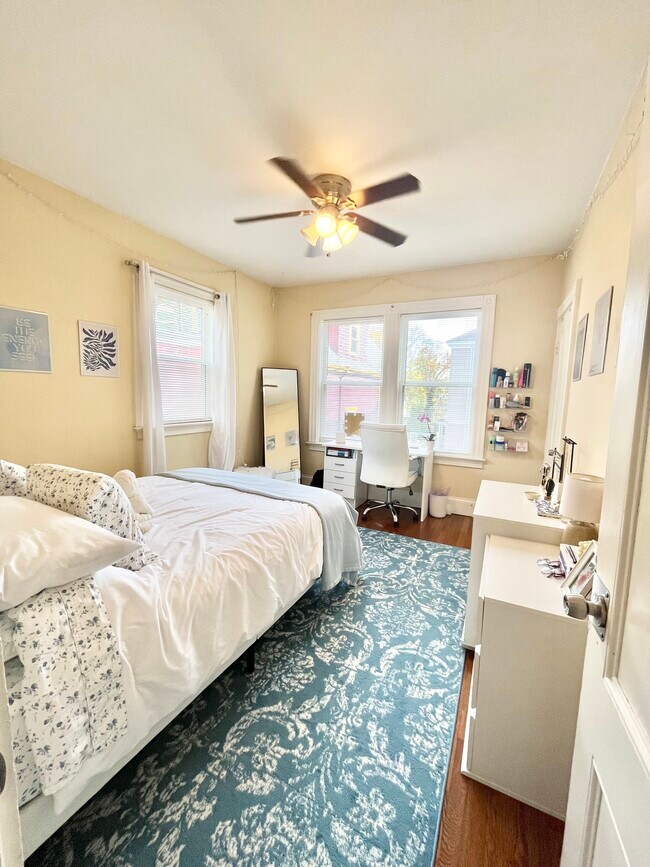 Photo - 43 Hillside St Unit 2