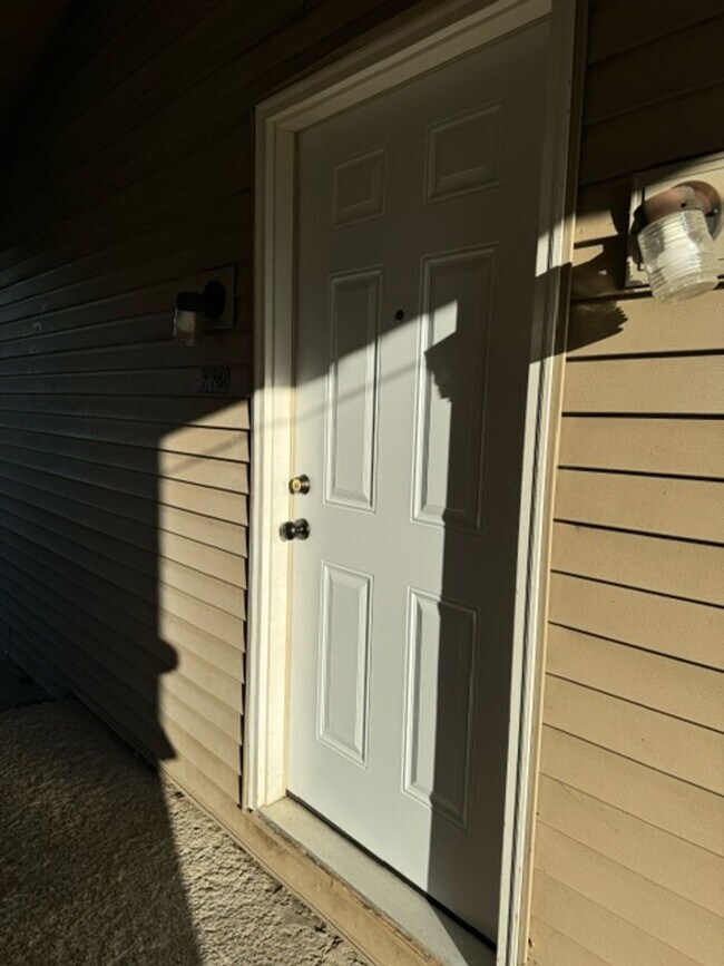 Photo - 6621 Fairfield Ave Unidad 6621 Fairfield