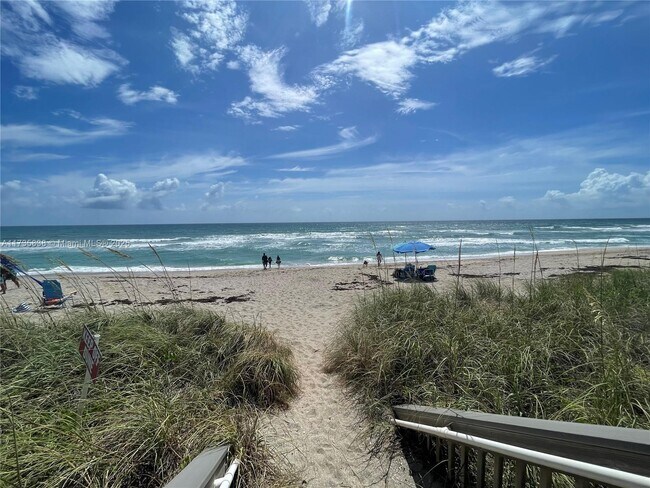Photo - 10200 S Ocean Dr Unit 504