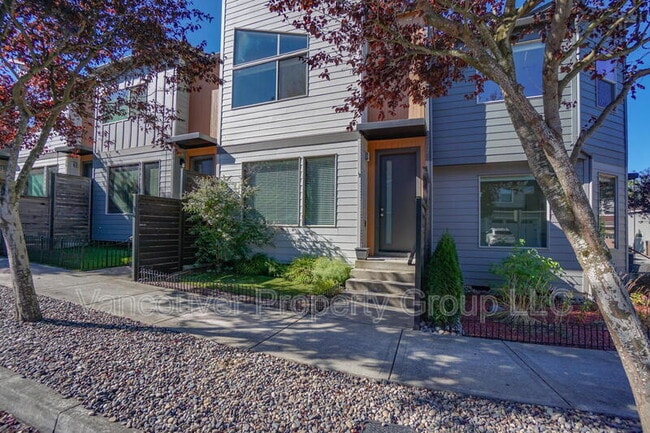 Photo - 187 N 44th Pl