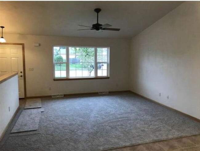 Photo - 2187-2189-2189 Hillington Dr