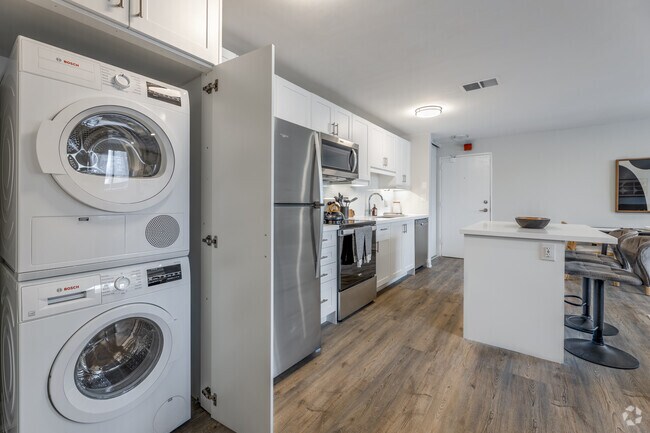 3BR, 1BA - Kitchen/Laundry - 1111 Forestwood