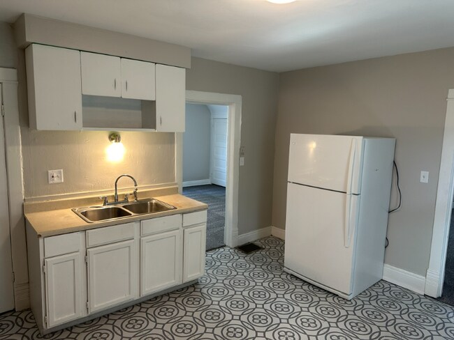 Photo - 123 N 9th St