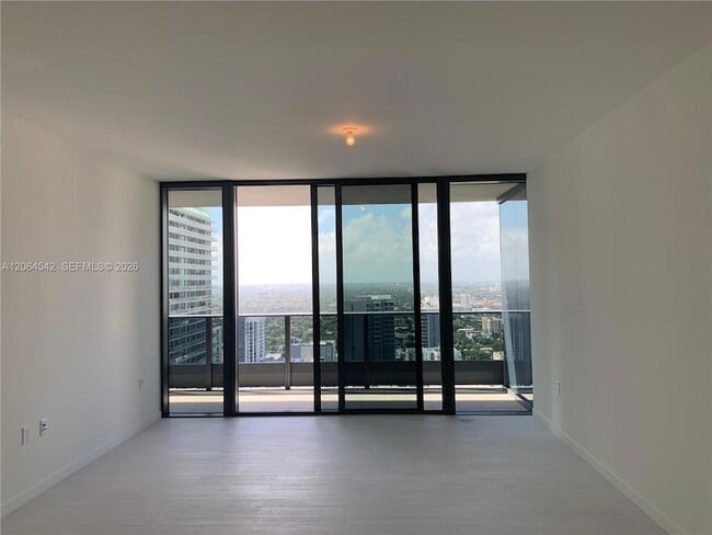 Photo - 1000 Brickell Plaza Unidad 4104