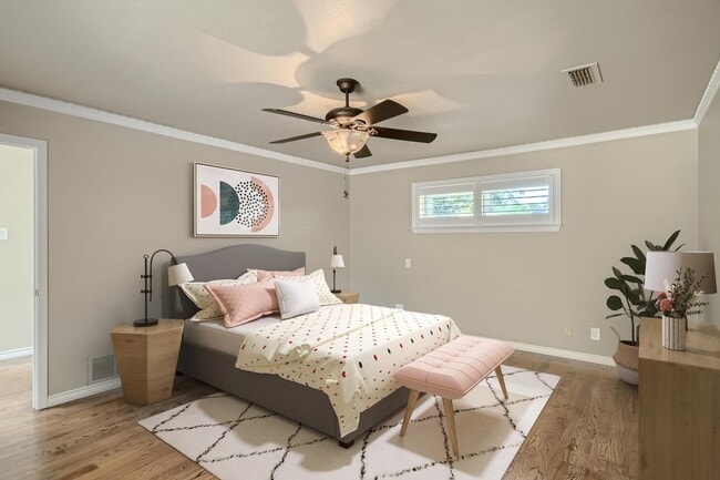 Photo - 6905 Mill Falls Dr