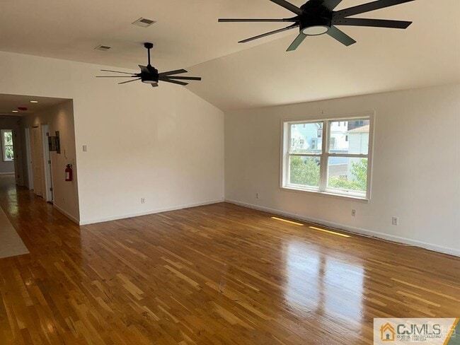 Photo - 2024 Grand Ave