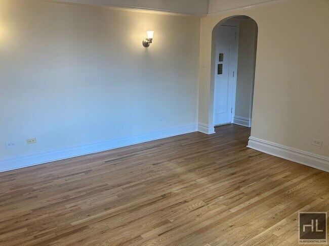 Photo - Christopher Street Unit 12K