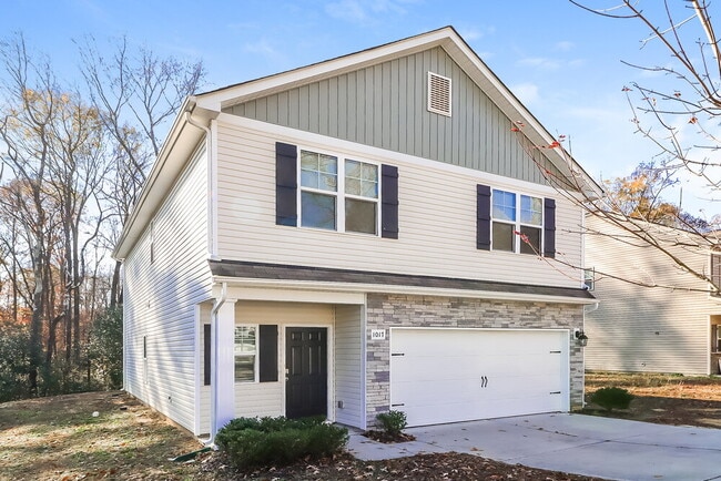 Photo - 1017 Helms Rd